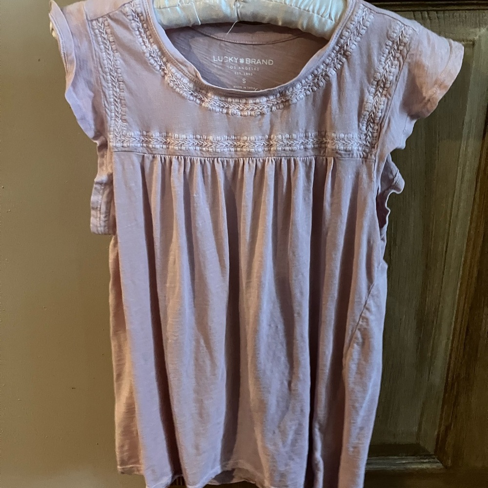 Lucky Brand pink embroidered Bodice Ruffle flutter Sleeve Top